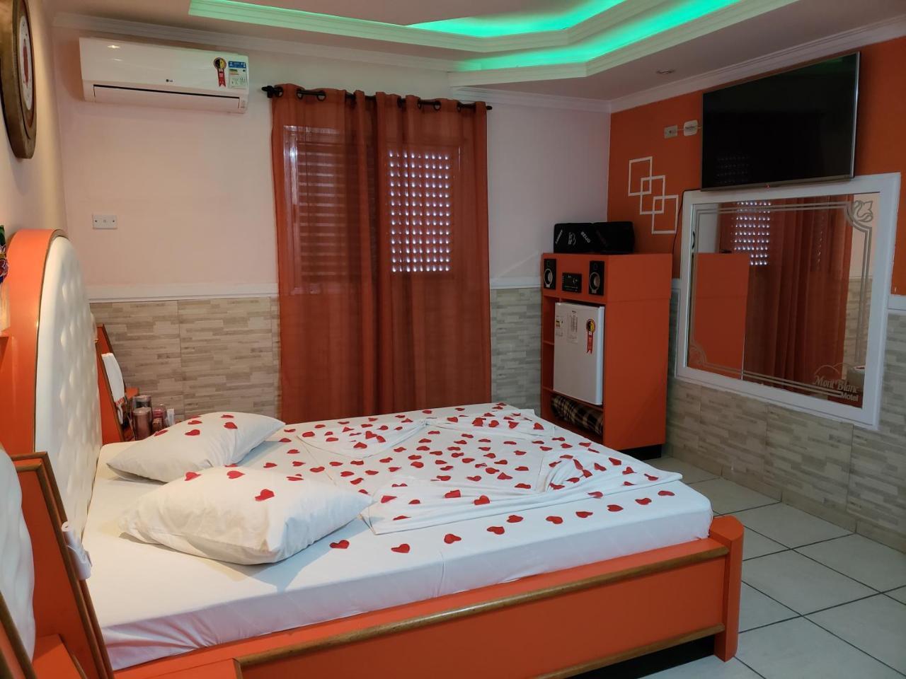 Mont Blanc Gru Love hotel Guarulhos