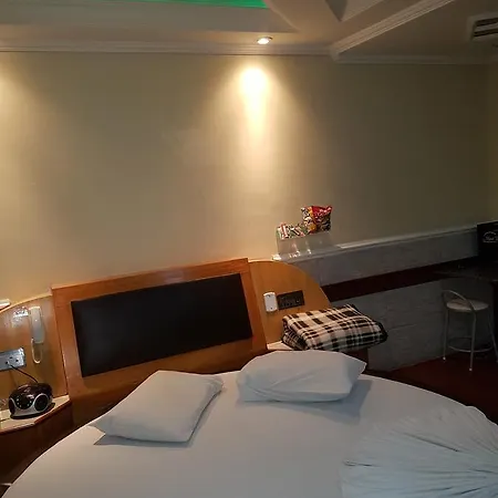 Motel Mont Blanc Gru Guarulhos Exterior photo