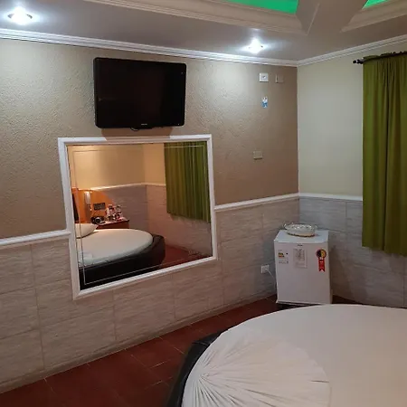 Motel Mont Blanc Gru Guarulhos Exterior photo